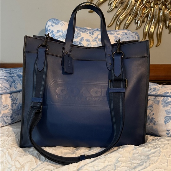 Coach Restored Field Tote 40 - Picture 2 of 10